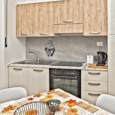 Semesterbostad “villa Francesco” *